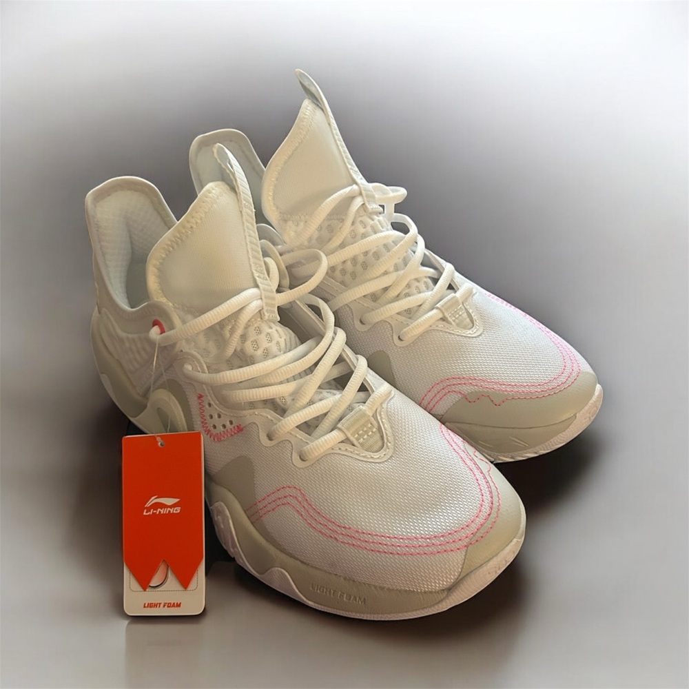 Li-Ning Men's size US 9 EUR 42-1/3 White and Pink Sneakers (woman’s)